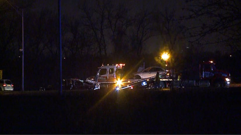 A trailer being pulled by a pickup truck on Interstate 29 came unhitched early Monday morning, causing a rollover crash involving two vehicles. It happened around 6 a.m. just north of the Nebraska Avenue exit.