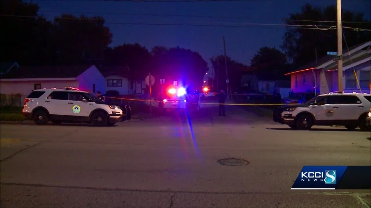 Des Moines police are investigating a nighttime crash and shooting.