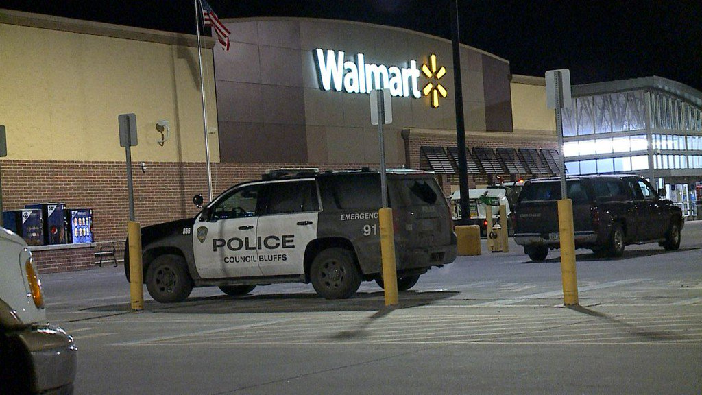 Police investigate Taser deployment at Council Bluffs store    