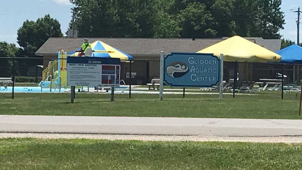 6-year-old boy drowns at Glidden pool    