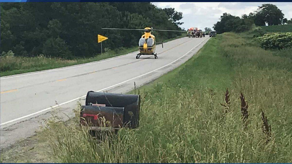 Two people hurt in crash on Old Highway 6 in western Iowa    