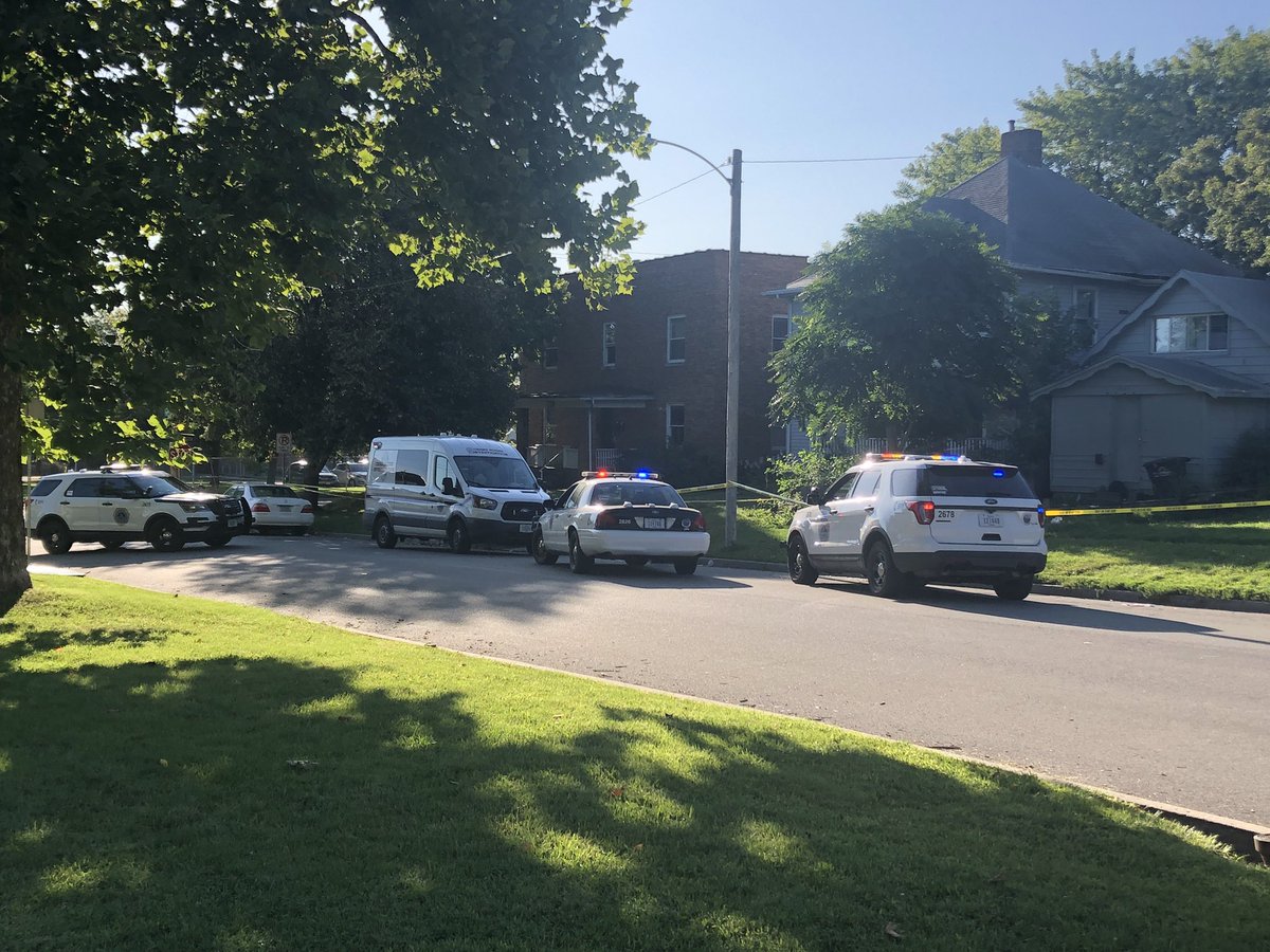 DMPolice say a woman driving down the street happened to find a friend of hers shot in the leg. He told police he was walking to his girlfriend's home when someone shot him. The man was taken to a hospital. The shooting is under investigation.