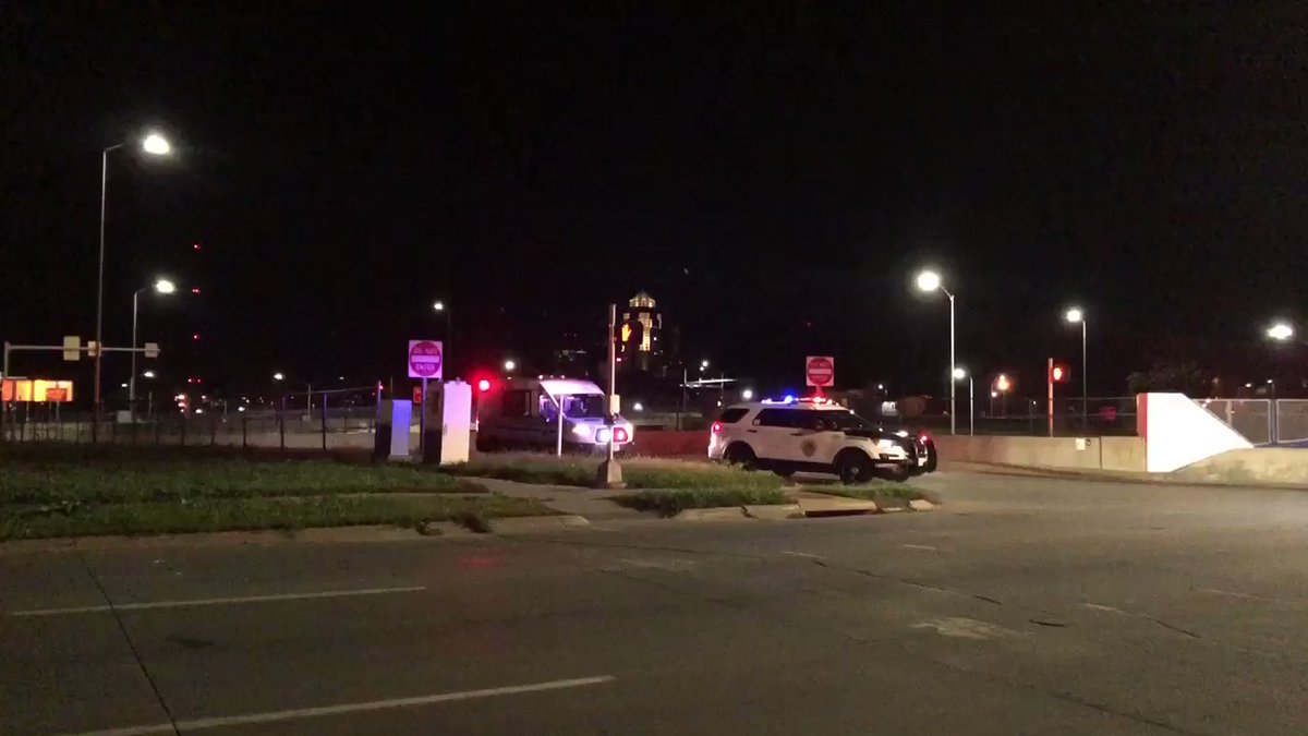 DMPolice confirm one man stabbed in an apartment building right at the corner of Day and MLK. A driver passed by and saw the man in the street near the on-ramp to I-235 westbound. Serious injuries. Suspect unknown. 