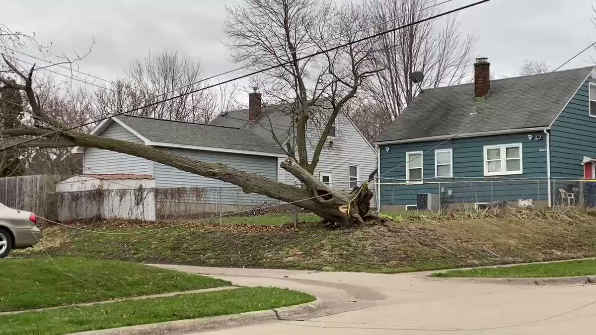 Emergency responders are on the scene at Esplanade and Columbia, Davenport, where a tree blew over and knocked down power lines