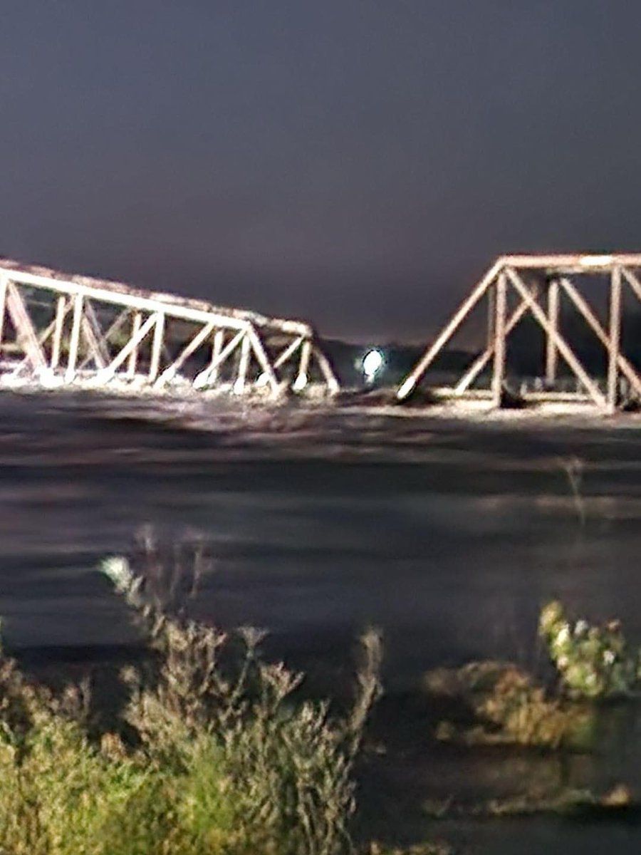 A Train Bridge between North Sioux City, South Dakota and Sioux City, Iowa has broke in half with part of the bridge in the Big Sioux River due to major flooding
