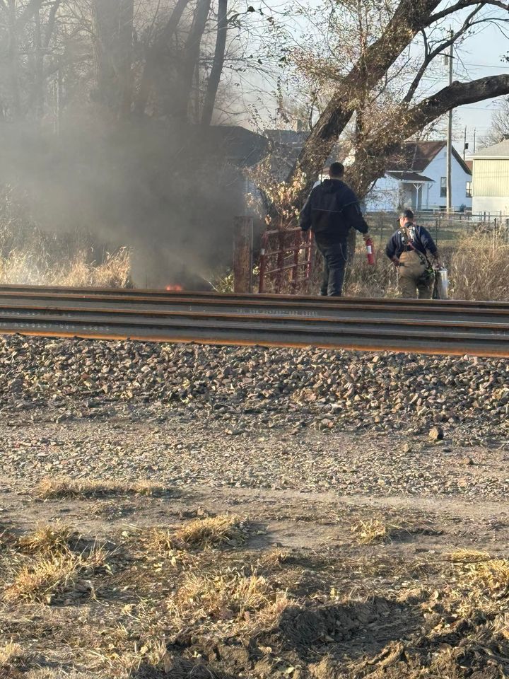 Brush FireArea/Location: 7th & 16th Ave by railroad crossingResponding: Council Bluffs Fire  