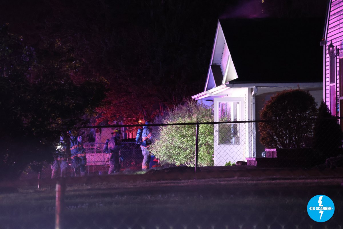 Residential Fire Area/Location: 4000 Block of Ave D Responding: Council Bluffs Police, Council Bluffs fire & Rescue - E21, E31, E41, E61, T22, T32, M3, M5 & FC2 Roof fire - Residents vacating (s) - Fire's out